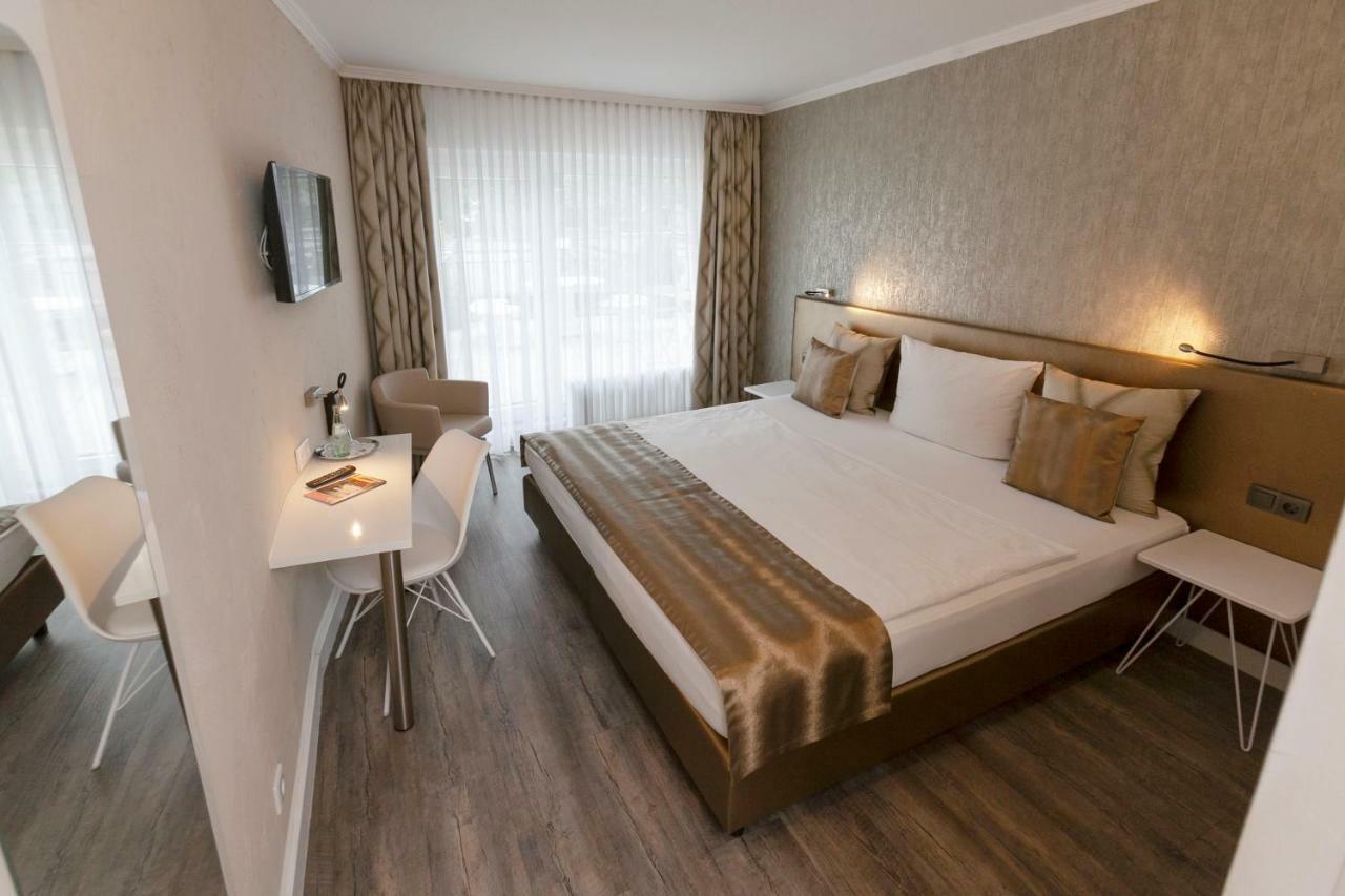 דיסלדורף Hotel Prinz Anton מראה חיצוני תמונה