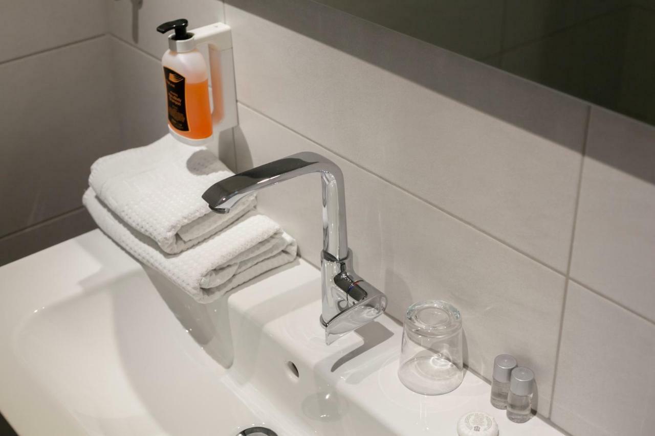 דיסלדורף Hotel Prinz Anton מראה חיצוני תמונה